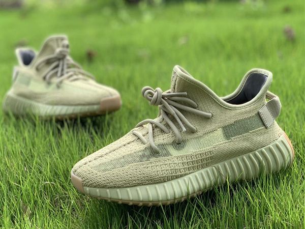 

reflectiv mens running shoes v2 sulfur fy5346 linen fy5158 oreo fz4977 greygum fz5421 static ef2905 womens designer sports sneakers
