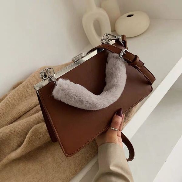 

vintage fashion female plush tote bag 2020 new pu leather women's designer handbag lock shoulder messenger bag
