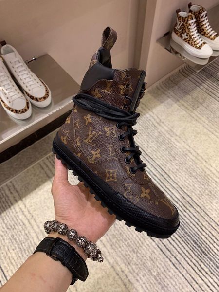 

new7 ladies casual boots fashion wild women's shoes thick bottom ladies martin boots original box packaging fast delivery, Black