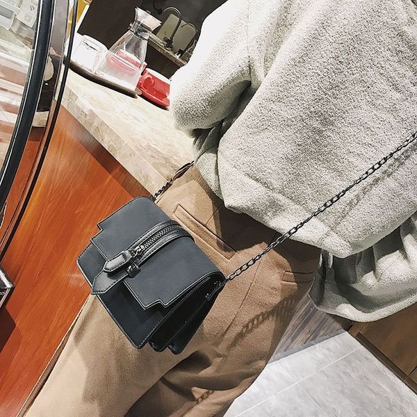 

2020 new shoulder phone pu women's new shoulder bag pu mobile phone bag chained handle, White