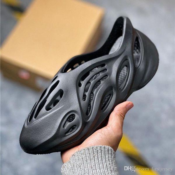 

2090 kanye west foam runner racer summer sports beach sandals shoes men women runnning shoes trainers mens skeleton sports sneaker 36-44, Black