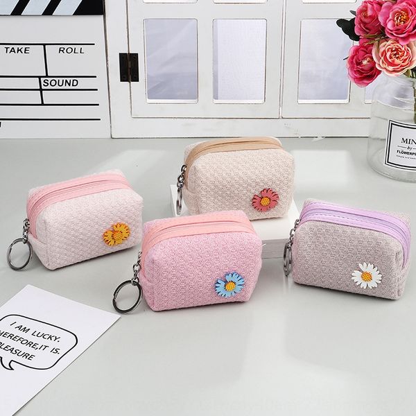 

2020 new creative little daisy woven fabric storage bag key chain wallet mini coin purse key chain women's mini wallet storage bag