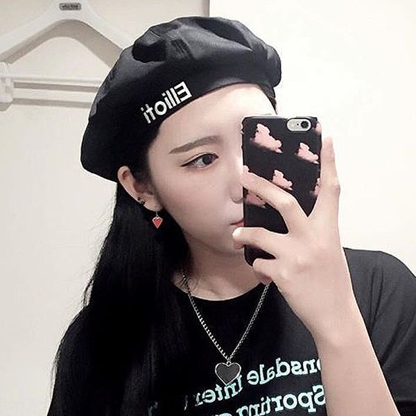 

female winter beret korean style all-match suede english letter black painter octagonal beret octagonal hat pumpkin painter hat, Blue;gray