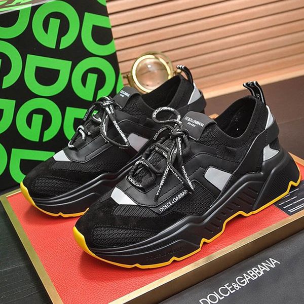 

2020v designer new luxury men's casual sports shoes, outdoor casual shoes, with original box size 38--45, Black