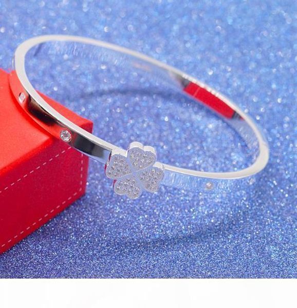 

l l sterling silver bracelet four -leaf clover spring buckle micro -embossed four -leaf clover bracelet female fashion personality cool, Black