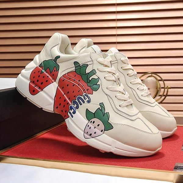 

2020 women casual shoes running sneakers chaussures de sport pour femme rhyton sneaker with strawberry luxury lady shoes fashion scarpe da d, Black