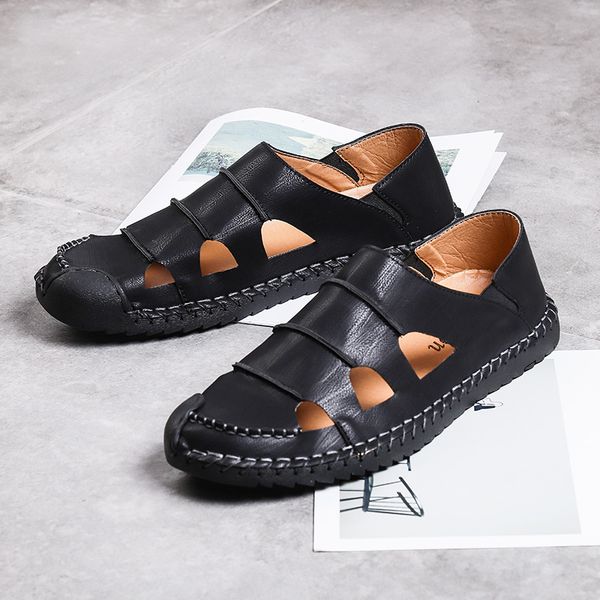 

men's hole shoes summer new style outdoor non-slip breathable men fashion trend black beach shoes casual sandals men %