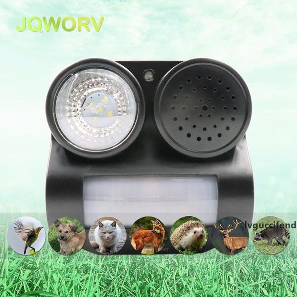 

ultrasonic pir motion activated animal repeller sound flashlight bird & bat pest repeller outdoor garden dog cat reject t200529
