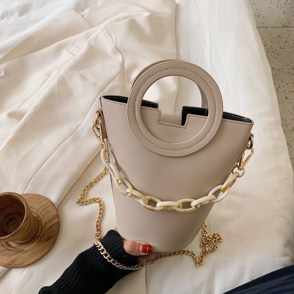 

2020 new women's chain portable women's versatile shoulder bag personalized diagonal shoulder bag