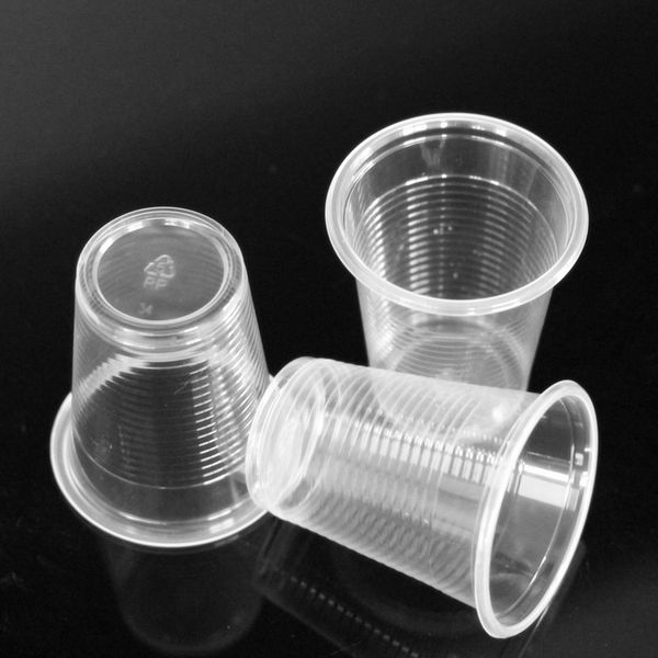 Bicchiere da pinta da 180 ml Bicchiere di plastica usa e getta Rifornimenti per feste Tazze per feste Tazza da vino Trasparente Bicchieri estivi Spedizione gratuita per ogni occasione