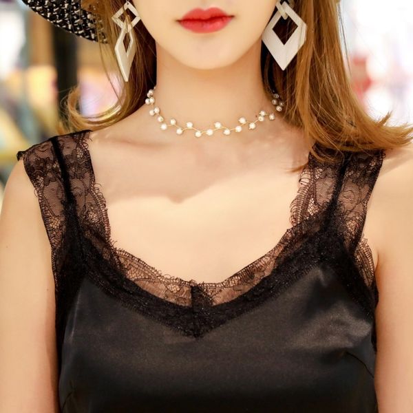 

v-neck loose inner straps shoulder vest female eyelashes lace shoulder straps lace stitching outside wear base shirt, Camo