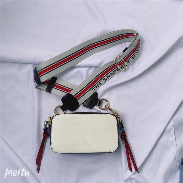 

2020 new camera bag with wide shoulder strap and color matching for women