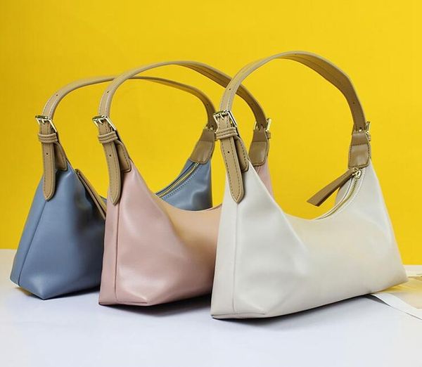 

Ins Senior Handbag Fashion Women Underarm Bag High Quality One Shoulder Bags Lady Axillary Bag