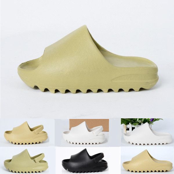 

2020 детские детская обувь kanye запад мальчик девочка тапочка мода desert sand смола пляж слайды пены бегун bone летние дети сандалии 23-35, White;red