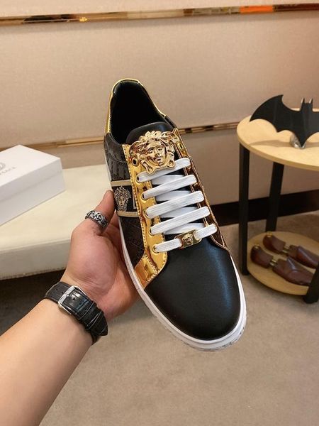 

2020o luxury men's medusa printed low-casual tide shoes, high-quality fashion catwalk shoes outdoor sports shoes, size: 38-451, Black