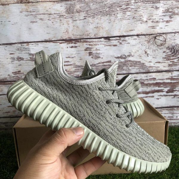 

2020 new kanye running shoes for mens private black oxford tan moonrock turtle dove sports trainers men sports sneakers with box