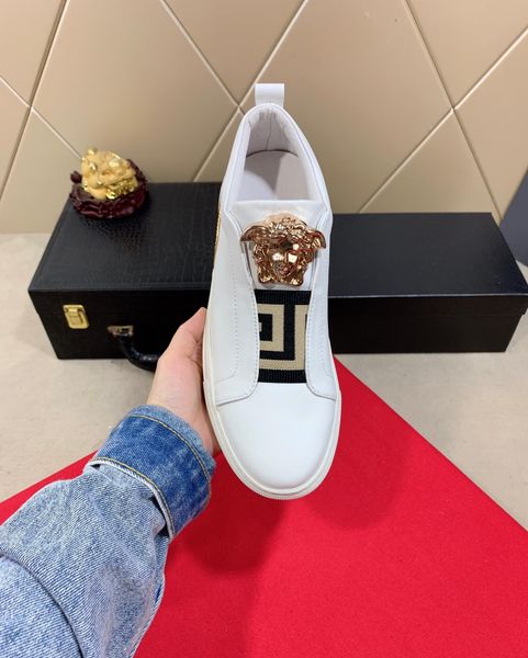 

2020-2019y designer luxury men's casual shoes, trend outdoor fashion wild men's sports shoes, size: 38-45