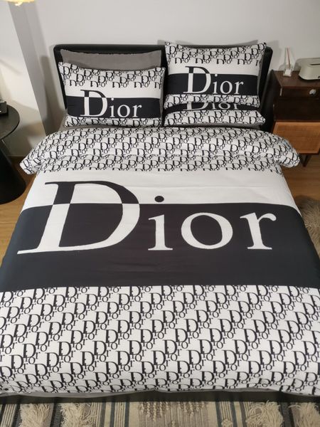 

2020 c d  bed comforters sets full logo designer pillow cases cotton  size bedding sets sale