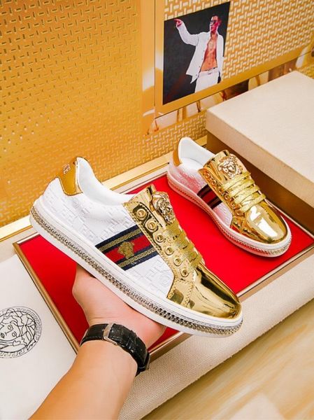 

2019g custom men's casual tide shoes, sports wild leather low-shoes, original packaging shoe box delivery 38-45, Black