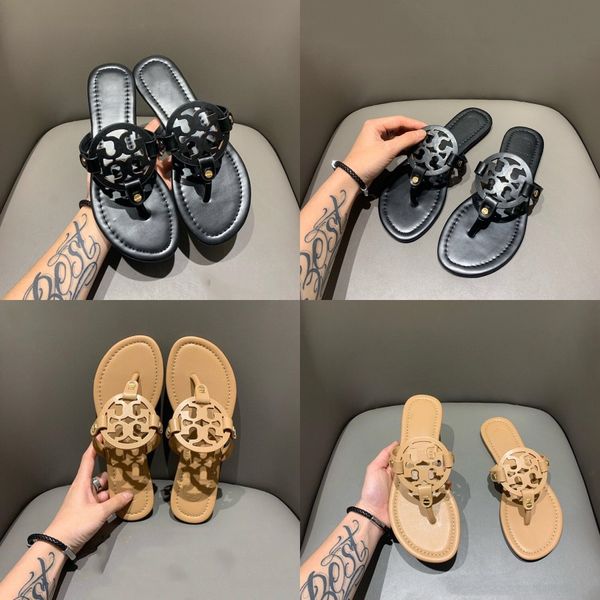 

new style women's flat anti-slip riveting personality is wearing the lady's cool slippers size 35~40#956, Black