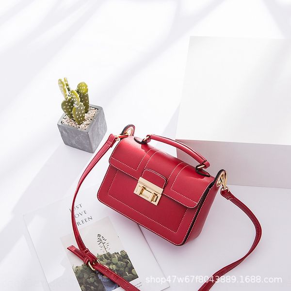 

2019 new pu hand square small ck casual women's women's single shoulder solid color hand bag small square bag