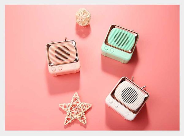

2020 New Hand-held Bluetooth Speaker Retro Style Portable Audio Player Wireless Stereo Bluetooth Loudspeaker Box 4 Colors