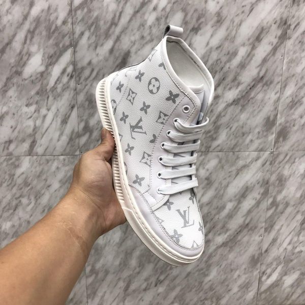 

new10 luxury high men's casual shoes fashion wild sports shoes comfortable business men's shoes original box packaging zapatos hom, Black