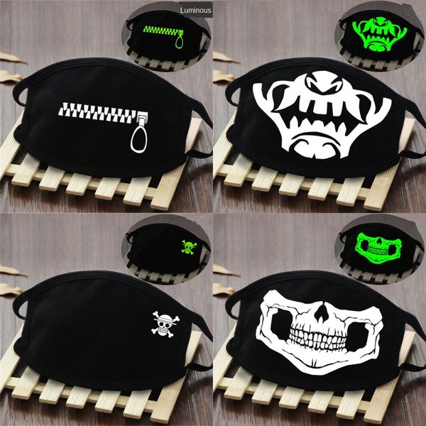 

xqeby ice silk sunscreen triangle skull scarf printing riding half face mask mask breathable bandana balaclavas multifunctional magic sku#74, Black