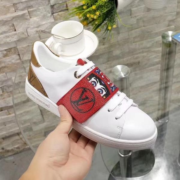 

2020f luxury men's and women's graffiti hand-painted casual sports shoes, fashionable wild high-end couple banquet shoes, size: 35, Black