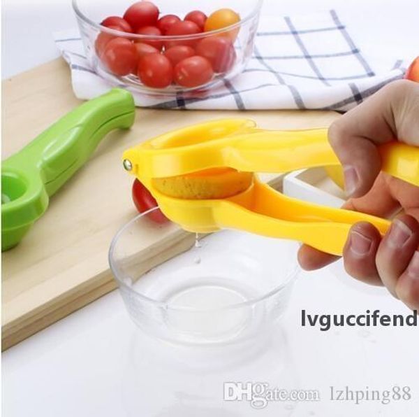 

1pcs plastic useful lemon squeezer hand press manual juicer orange lime squeezer cooking tool kitchen accessory