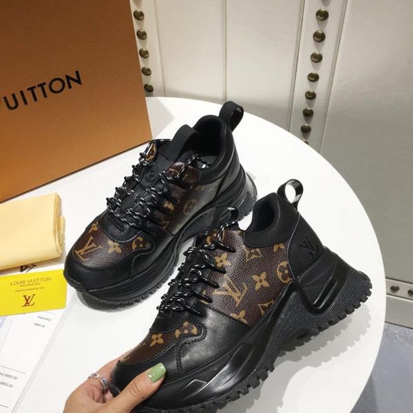 

153 new designer luxury women's casual fashion shoes, women's outdoor casual shoes, high-quality materials, with original box, Black
