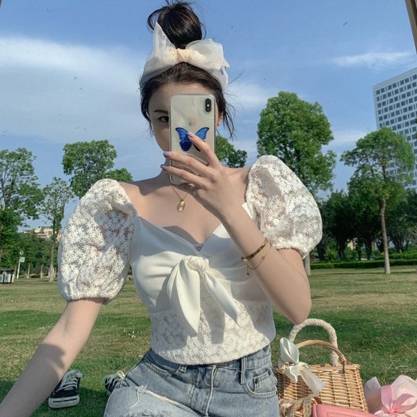 

2020 new elegant butterfly lace butterfly crochet hollow lace shirt women's design sense niche bowknot fashionable top, White