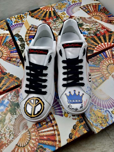 

2019f summer luxury designers limited men and women leather casual shoes couple shoes fashion wild sports shoes size: 35-45