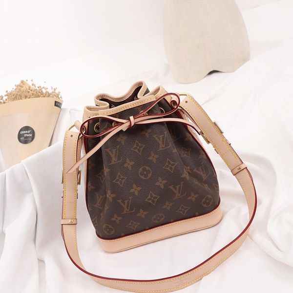 

2021 новое прибытие женщин роскошная сумки плеча леди кожа ковш сумка сумка drawstring сумка плеча bucket crossbody сумка bolso ленточнопиль