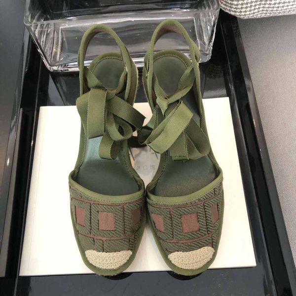 Top Quality Summer Fashion Designer Style Ladies Canvas Shoes Hand Woven Wedge Sandals Female 