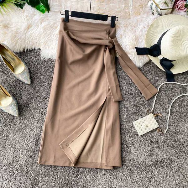 

bag hip skirt women 2020 autumn new wild side slit midiskirt women long sections high waist skirts office lady one-step skirt, Black
