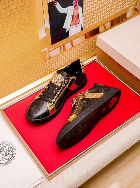 

2019z limited edition men's casual tide shoes, sports wild leather low-shoes, original packaging shoe box delivery 38-45, Black