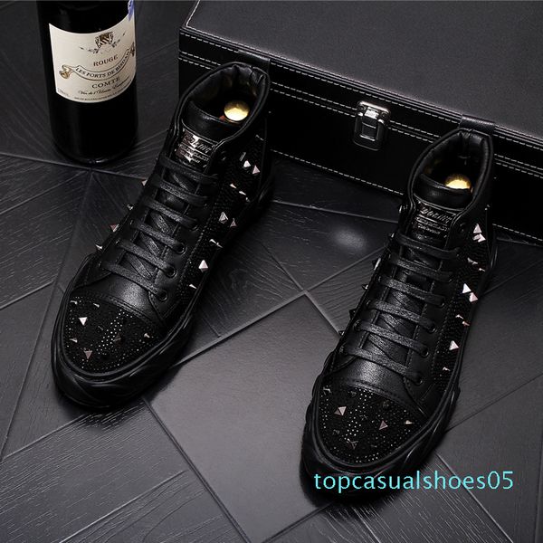 

new designer men's studded rivet spike rhinestone casual shoes british man trending leisure shoes male black white t05