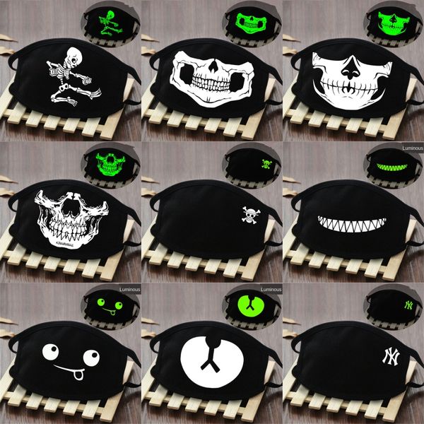 

jaob6 ice silk sunscreen triangle face printing riding half skull scarf magic balaclavas breathable bandana multifunctional mask mask sku#55, Black