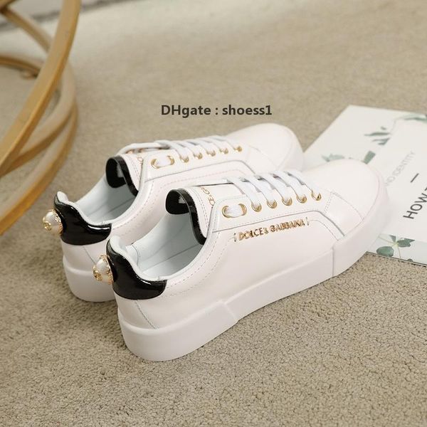 

2021s luxury custom graffiti hand -drawn lace -up low -men 's and women 's casual shoes ,fashionable wild couple party shoes, Black