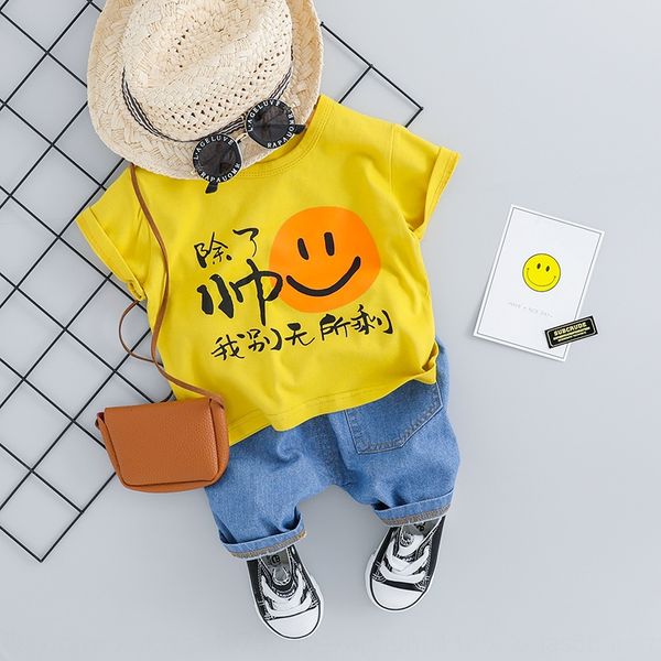 

детские летние джинсы мило улыбающееся лицо футболка двухсекционного набора и футболки джинсы мальчиков модно двухсекционный комплект a92095