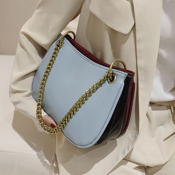 

fashion gold chain saddle handbags women crossbody bags 2020 luxury design cluthes ladies shoulder messenger bag female purses