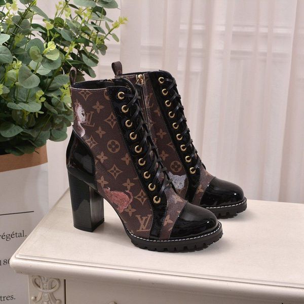 

2020f luxury custom leather high-heeled martin boots, fashionable wild thick heel women's short boots lace-up single boots, size: 35-41, Black