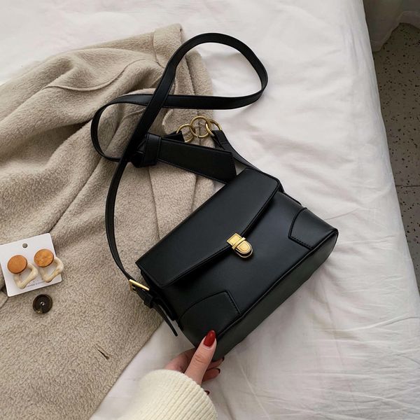 

2019 new women's bags pure color leather shoulder messenger bag fashion women's bags black women's bags