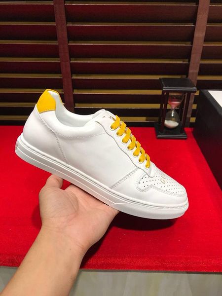 

2020-2019i autumn high-end custom leather men's outdoor casual shoes, high-quality fashion wild sports shoes, original box packaging, s