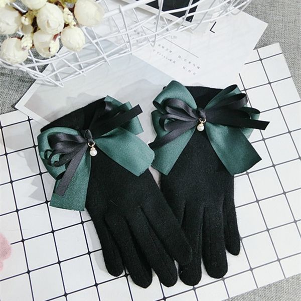 

winter warm and fashion touch screen gloves five-finger velvet knitted warm solid color cute couple daily gloves