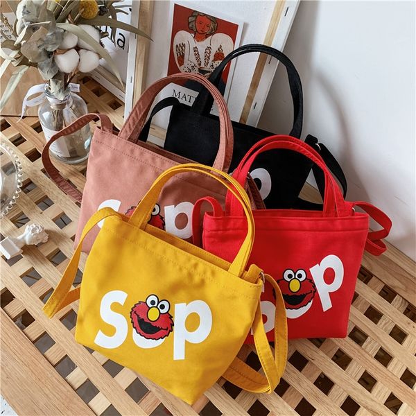 

v3vnr new cartoon letter printing children messenger nylon small satchel korean all-match package postman package accessories postman bag gi