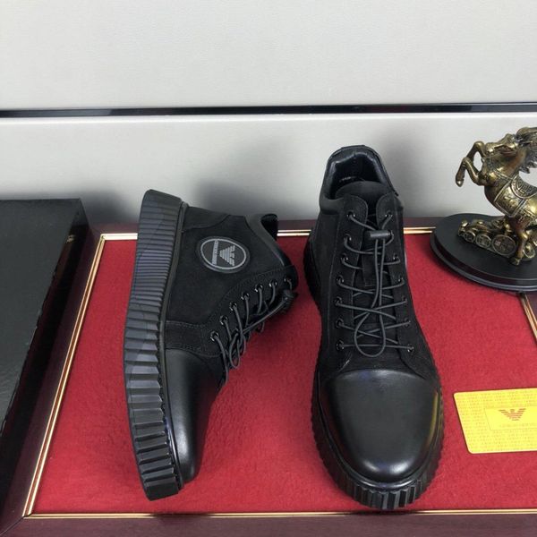 

2020a fall fashion limited edition men's high-comfort casual shoes, high-end outdoor wild sports men's shoes, size: 38-45