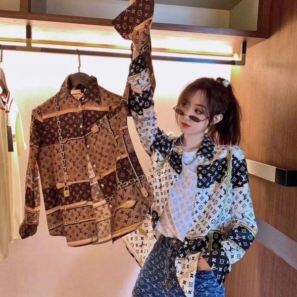 

the women's 2020 summer print design gives the of loose-fitting, long-sleeved shirts with thin, niche designs to b1, White
