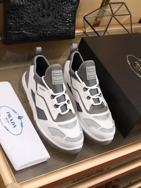 

202designers create menmens outdoor travel shoes, trendy leisure all-match sports shoes, jogging shoes, original packaging and box delivery, Black